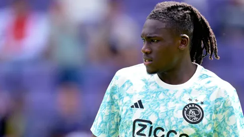 Fulham set to sign Bassey as Ajax tell player to leave