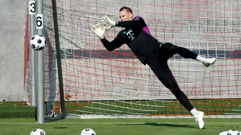 Neuer returns to Bayern training after injury 8.5 months ago