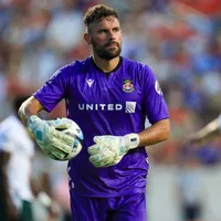 Wrexham hero Ben Foster retires after four League Two games