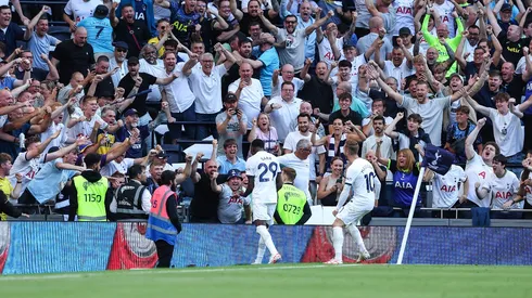 Dominant Spurs beat Man United to grab huge home win