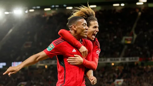 Man United dispatches Palace to begin League Cup defense