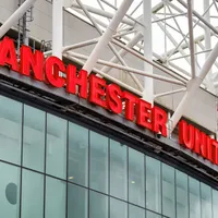 Manchester United debt surges past $1.25 billion for first time