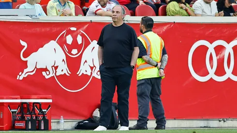 Bruce Arena puts name in hat for DC United job