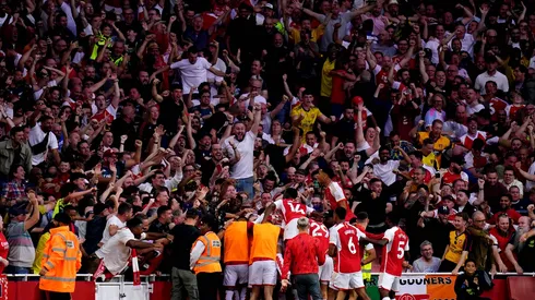 Late Martinelli strike gives Arsenal huge victory over Man City