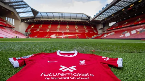 Man United hold Liverpool in lackluster goalless draw