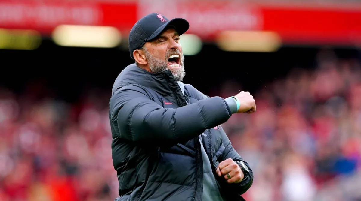 Jurgen Klopp coaching Liverpool.