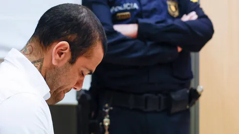 Dani Alves' case lands Neymar in hot water