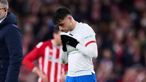 Barcelona loses dynamic midfield pair to injury after draw