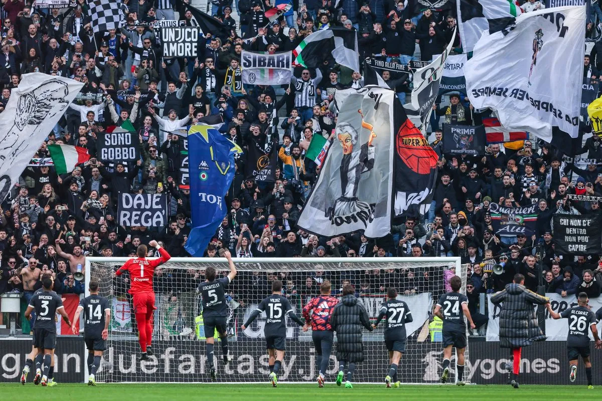 De Laurentiis pointed towards Juventus’ UEFA ban as reason for a further expulsion from the Club World Cup