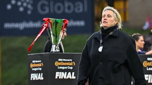 Emma Hayes recites poetry in bizarre press conference