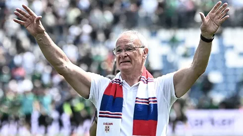 Leicester's Premier League-winning coach Ranieri calls it quits