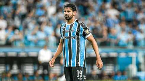 Neymar, Diego Costa provide help as floods ravage Brazil