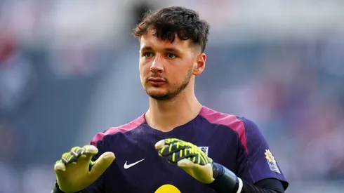 Newcastle submits $20 million offer for Burnley goalkeeper