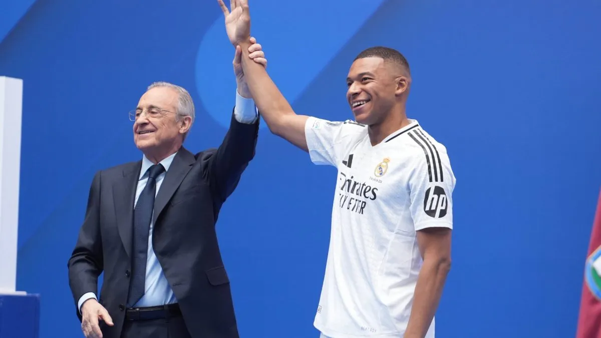 Mbappe with Real Madrid President Florentino Pérez