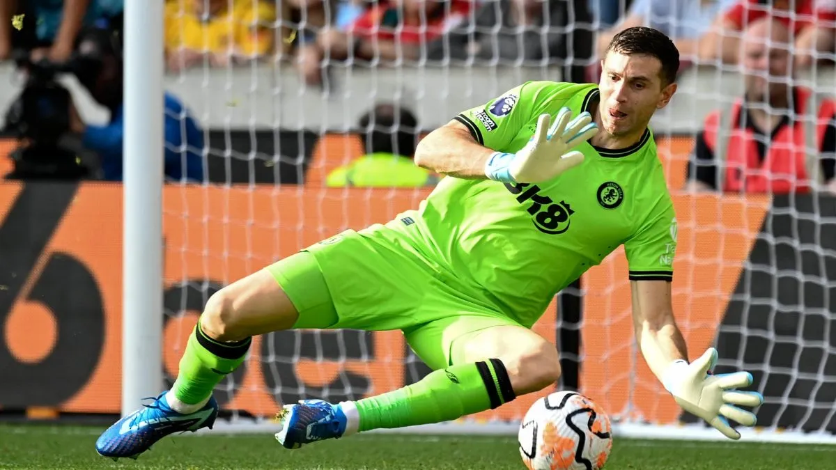 Martinez’s saves helped guide Aston Villa to the Champions League.