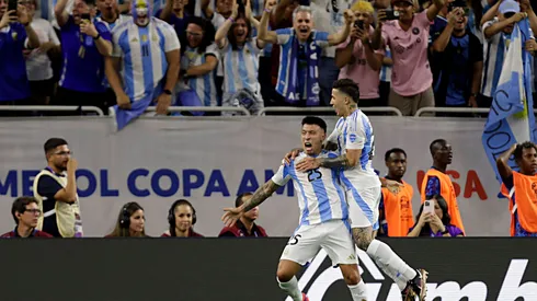 Argentina barely hangs on in shootout win over Ecuador