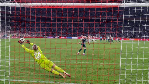 Soccer and penalty shootouts: How hockey offers a new template