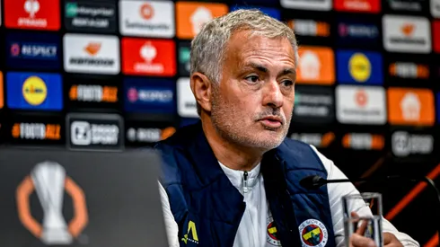 Under-fire Jose Mourinho prepares for Man United faceoff