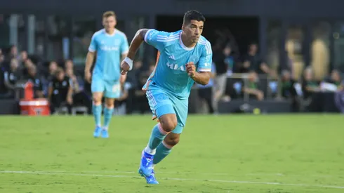 Suarez hopeful to stay in Miami as contract talks continue
