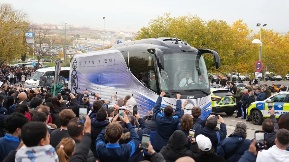 real madrid bus