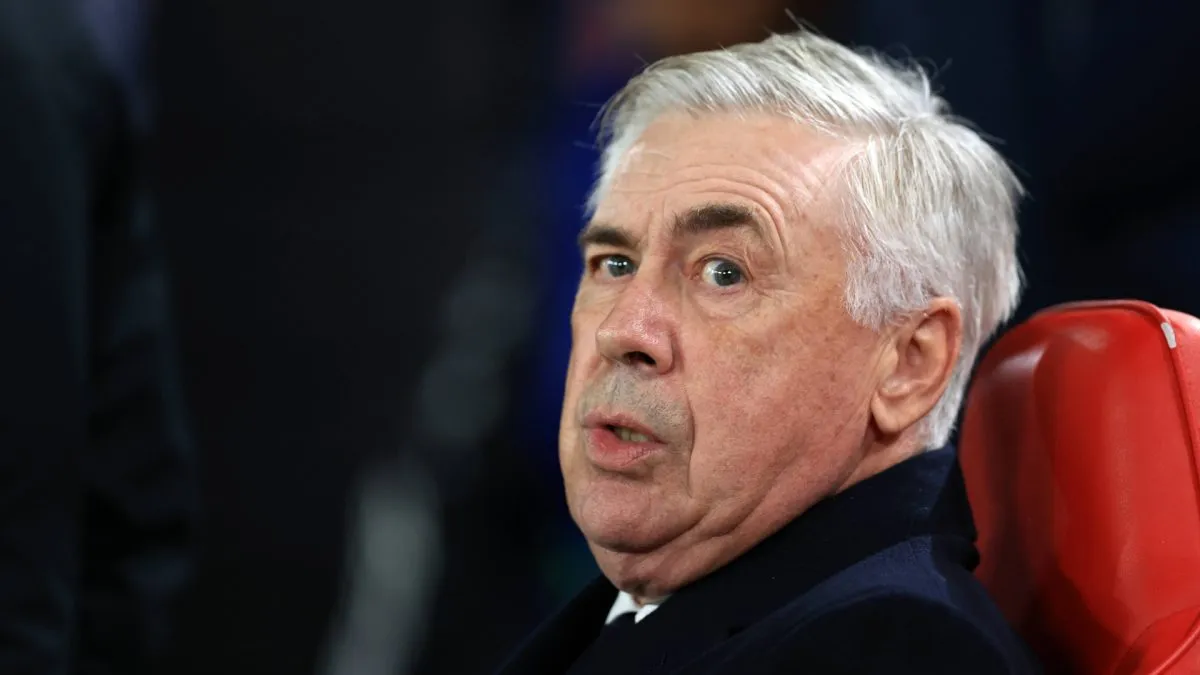 Carlo Ancelotti annoying
