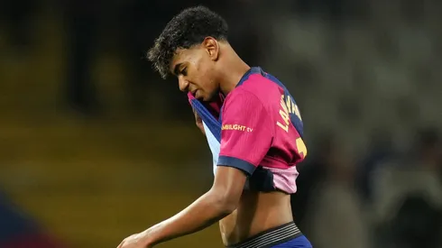 Lamine Yamal of FC Barcelona leaves the field after the La Liga EA Sports match between FC Barcelona and RCD Espanyol at Estadi Olimpic Lluis Companys on November 03, 2024 in Barcelona, Spain.