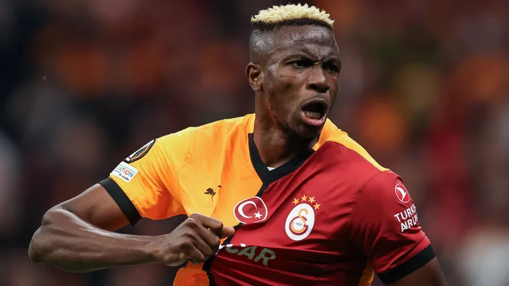 Victor Osimhen of Galatasaray celebrates after scoring his team's second goal during the UEFA Europa League 2024/25 League Phase MD4 match between Galatasaray A.S. and Tottenham Hotspur at Rams Park on November 7, 2024 in Istanbul, Turkey.