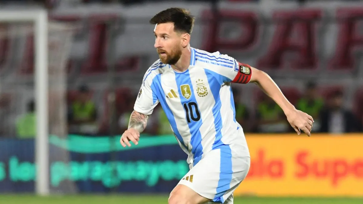 Lionel Messi playing with Argentina