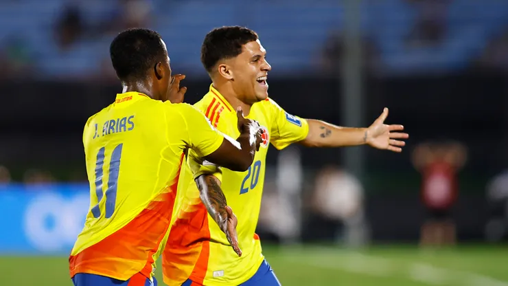 Juan Fernando Quintero of Colombia (20) celebrates after scoring against Uruguay.