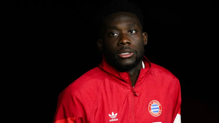 Alphonso Davies of FC Bayern München looks on prior the UEFA Champions League 2024/25 League Phase MD3 match between FC Barcelona and FC Bayern München at Estadi Olimpic Lluis Companys on October 23, 2024 in Barcelona, Spain.