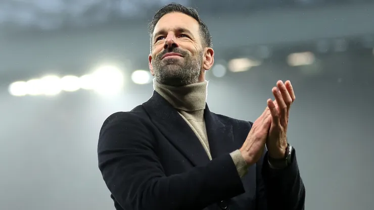 Ruud van Nistelrooy, Interim Head Coach of Manchester United, applauds the fans after the team's victory in the Premier League match between Manchester United FC and Leicester City FC at Old Trafford on November 10, 2024 in Manchester, England.