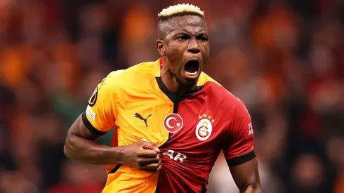 Victor Osimhen of Galatasaray celebrates scoring his team's second goal during the UEFA Europa League 2024/25 League Phase MD4 match between Galatasaray A.S. and Tottenham Hotspur at Ali Sami Yen Spor Kompleksi on November 07, 2024 in Istanbul, Turkey.