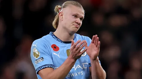 Erling Haaland of Manchester City applauds the fans after the team's defeat in the Premier League match between AFC Bournemouth and Manchester City FC at Vitality Stadium on November 02, 2024 in Bournemouth, England.
