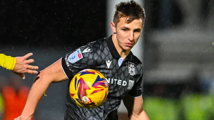 Max Cleworth of Wrexham during the Sky Bet League 1 match at the Pirelli Stadium.