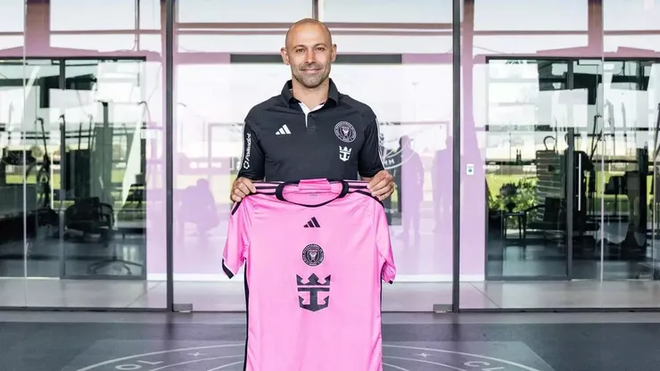 The Argentinian legend is excited about the challenge and looks forward to a successful 2025 season alongside Lionel Messi.