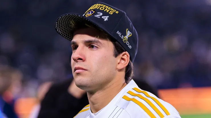 Riqui Puig 10 of the LA Galaxy after winning the Audi 2024 MLS, Fussball Herren, USA Cup Playoffs Western Conference Final match against the Seattle Sounders on Saturday November 30, 2024 at Dignity Health Sports Park Stadium in Carson, California.