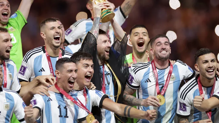 LIONEL MESSI, ANGEL DI MARIA, PAULO DYBALA, RODRIGO DE PAUL, LEANDRO PAREDES, Argentina, Coppa del Mondo FIFA, Qatar 2022, World Cup, Argentina vs France 3-3 (4-2 apk).