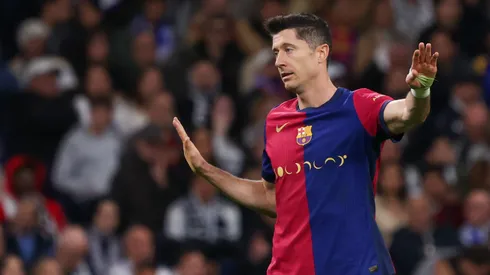 Barcelona is reportedly pursuing two high-profile strikers: Victor Osimhen and Jonathan David.