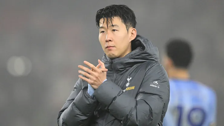 The club is reportedly in contact with the player and his representatives.