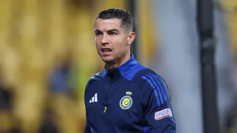 Benfica defeated Sporting Lisbon in a dramatic penalty shootout to win the Portuguese League Cup.