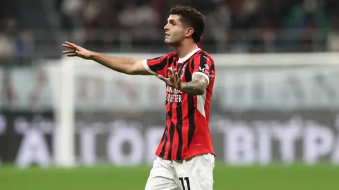 AC Milan are on the verge of completing a deal to sign Manchester City captain Kyle Walker.