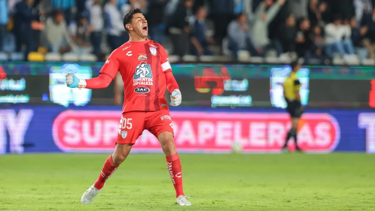 PACHUCA, MEXICO – MAY 06: teams second goal during the repechage match between Pachuca and Santos Laguna as part of the Torneo Clausura 2023 Liga MX at Hidalgo Stadium on May 06, 2023 in Pachuca, Mexico. (Photo by Agustin Cuevas/Getty Images)