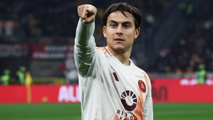 Paulo Dybala of AS Roma gestures during the Serie A match between AC Milan and AS Roma.