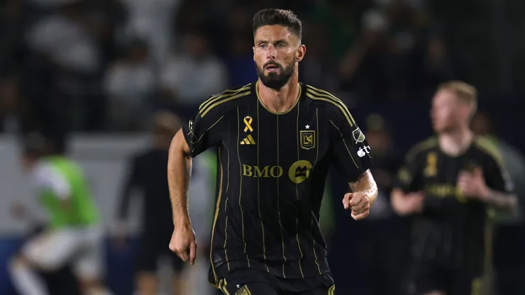 Olivier Giroud #9 of Los Angeles Football Club runs during a game.