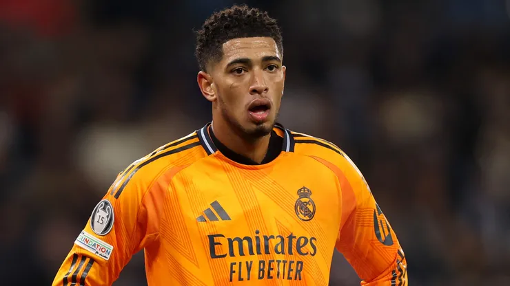 Jude Bellingham of Real Madrid during the UEFA Champions League 2024/25 League Knockout Play-off first leg match between Manchester City and Real Madrid C.F. at Manchester City Stadium on February 11, 2025 in Manchester, England.