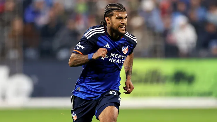 DeAndre Yedlin #91 of FC Cincinnati in action against the New York City FC.