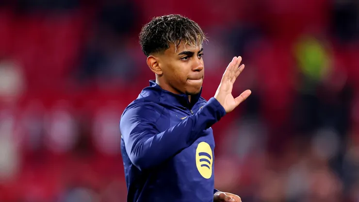 Yamal underscored his strong desire to remain at Barcelona for many years.