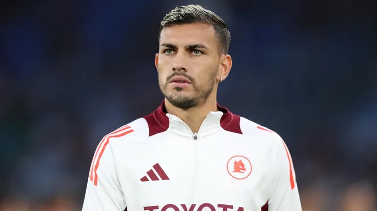 Leandro Paredes of AS Roma warms up prior to a UEFA Europa League 2024/25 League match.