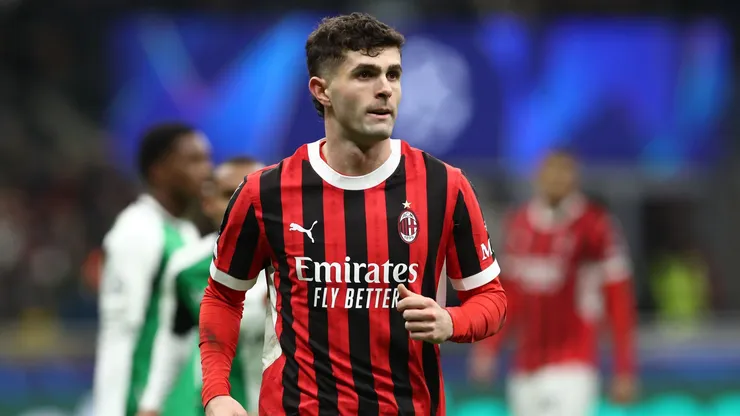 Sérgio Conceição's future at AC Milan remains uncertain despite Pulisic's denial of a rift.