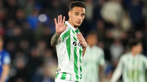 Antony of Real Betis reacts, as he leaves the pitch after receiving a red card during the LaLiga match between Getafe CF and Real Betis Balompie at Coliseum Alfonso Perez on February 23, 2025 in Getafe, Spain.